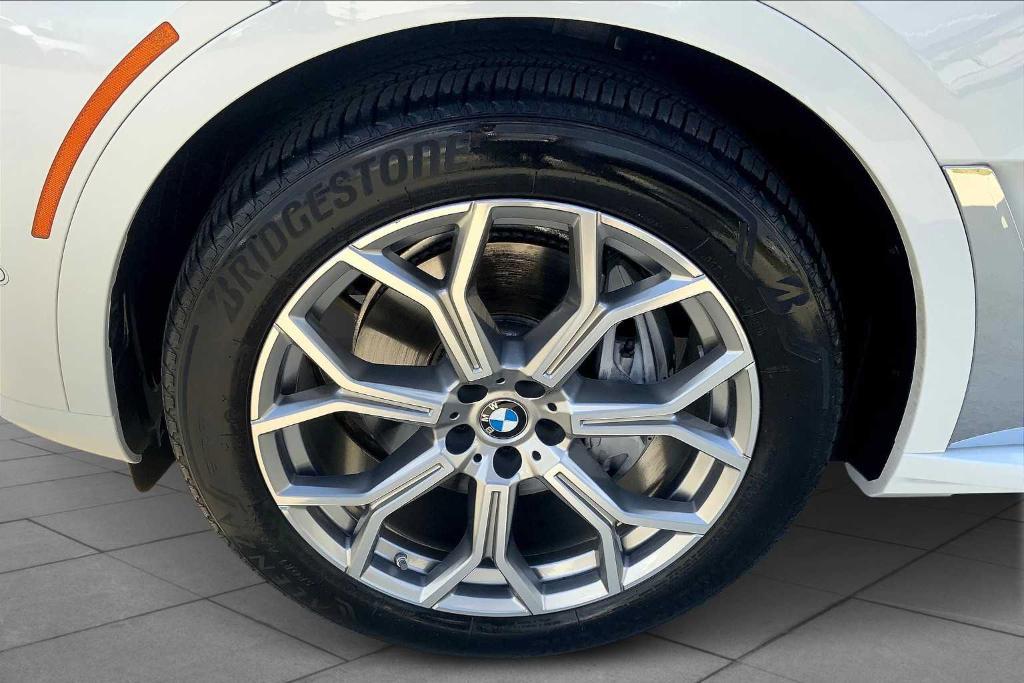 used 2025 BMW X7 car, priced at $76,900