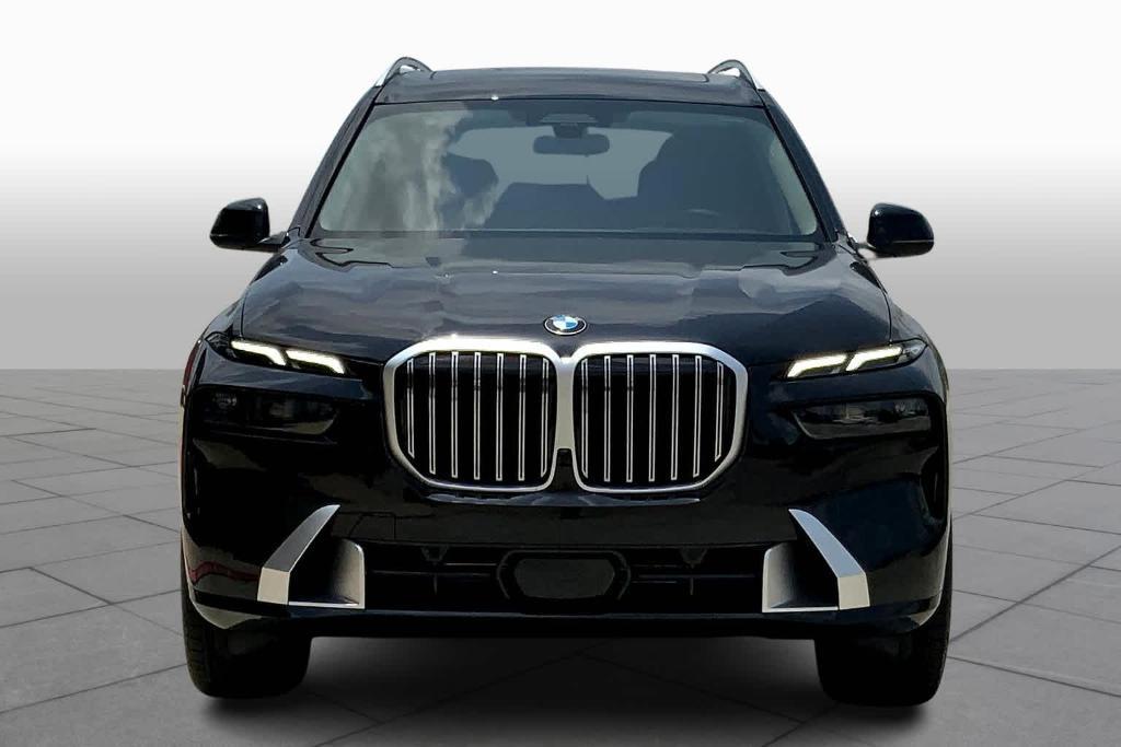 new 2025 BMW X7 car, priced at $91,630