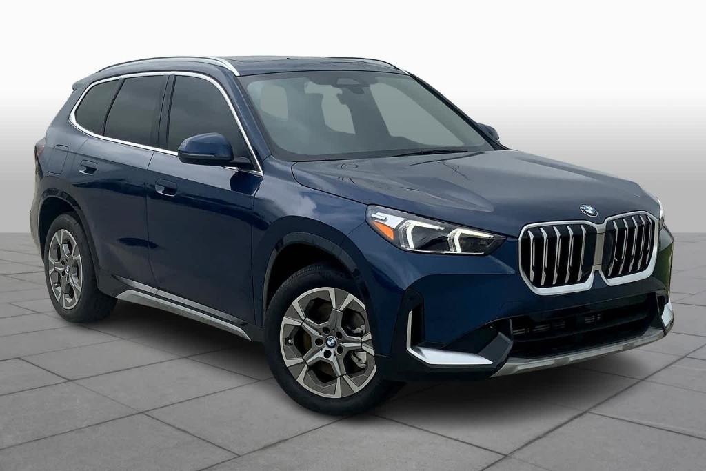 new 2025 BMW X1 car, priced at $39,599