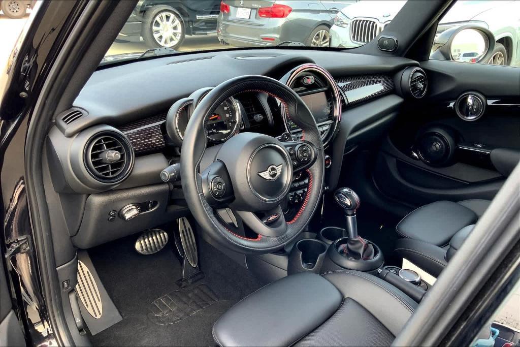 used 2018 MINI Hardtop car, priced at $18,999