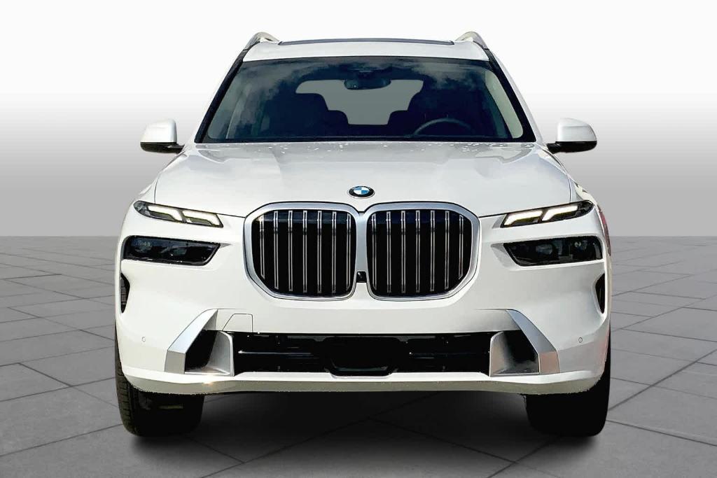 new 2025 BMW X7 car, priced at $91,620