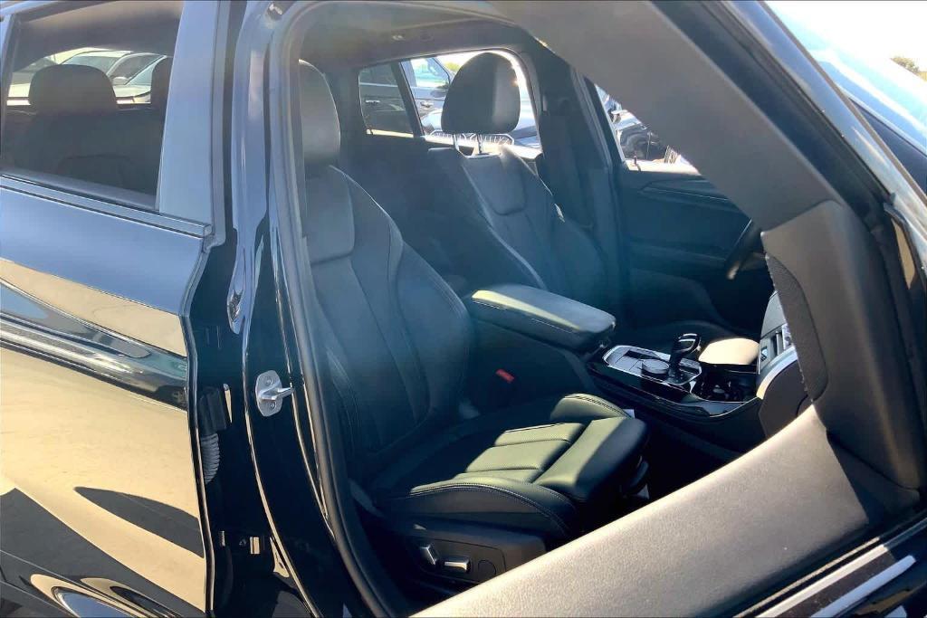 used 2023 BMW X4 car, priced at $39,999