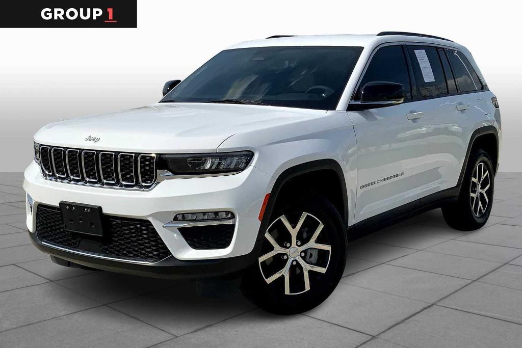 used 2024 Jeep Grand Cherokee car, priced at $33,900