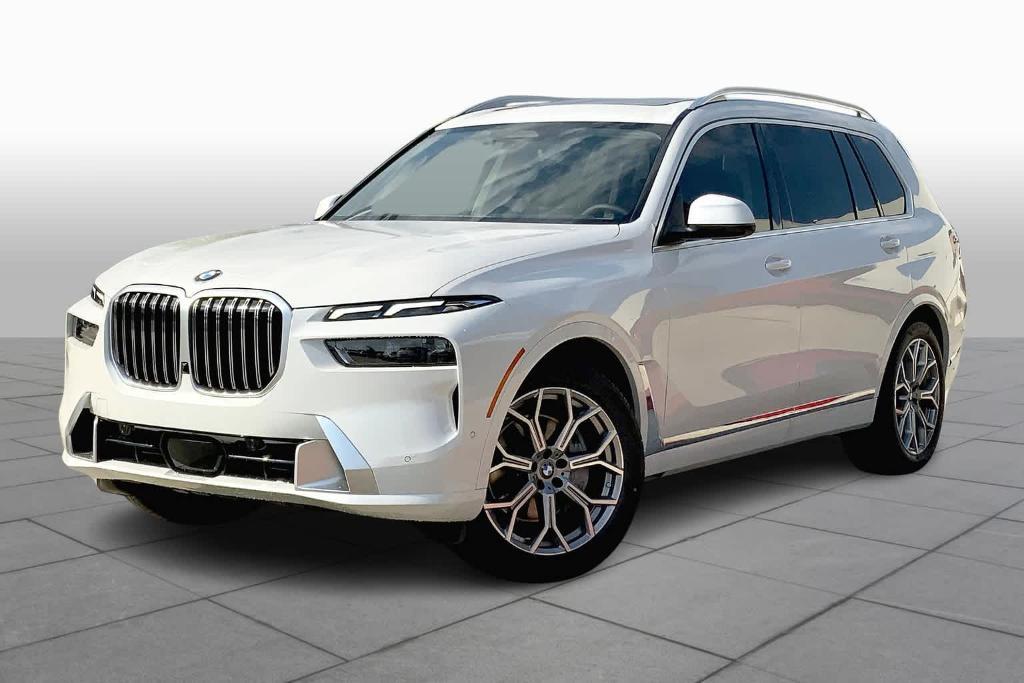 new 2025 BMW X7 car, priced at $88,270