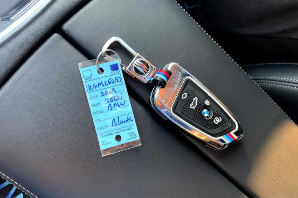 used 2019 BMW 750 car, priced at $27,900