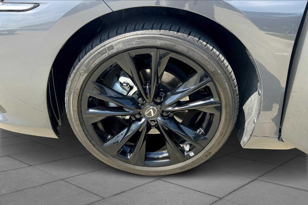 used 2022 Lexus ES 350 car, priced at $38,999