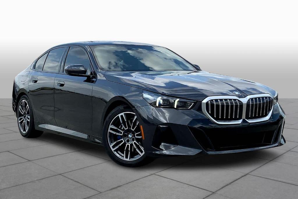 new 2024 BMW 530 car, priced at $52,999