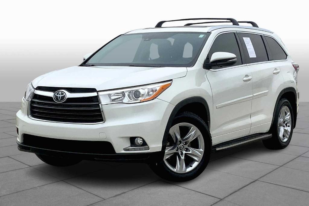 used 2016 Toyota Highlander car, priced at $16,900