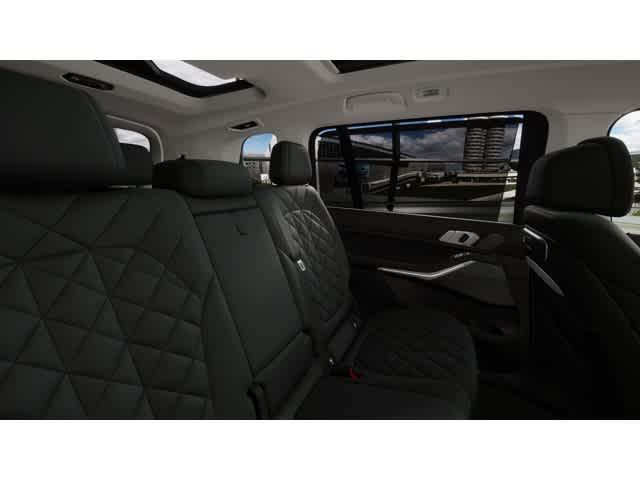 new 2026 BMW X7 car, priced at $92,565