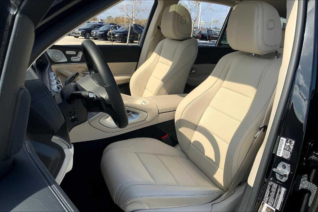 used 2022 Mercedes-Benz GLE 450 car, priced at $53,124