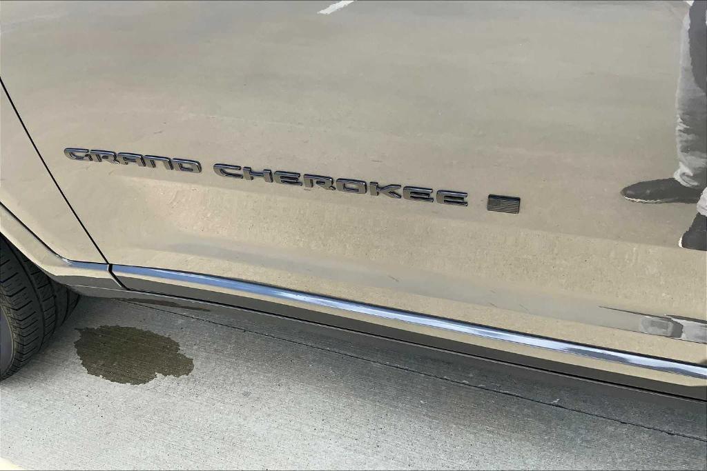 used 2024 Jeep Grand Cherokee L car, priced at $47,900