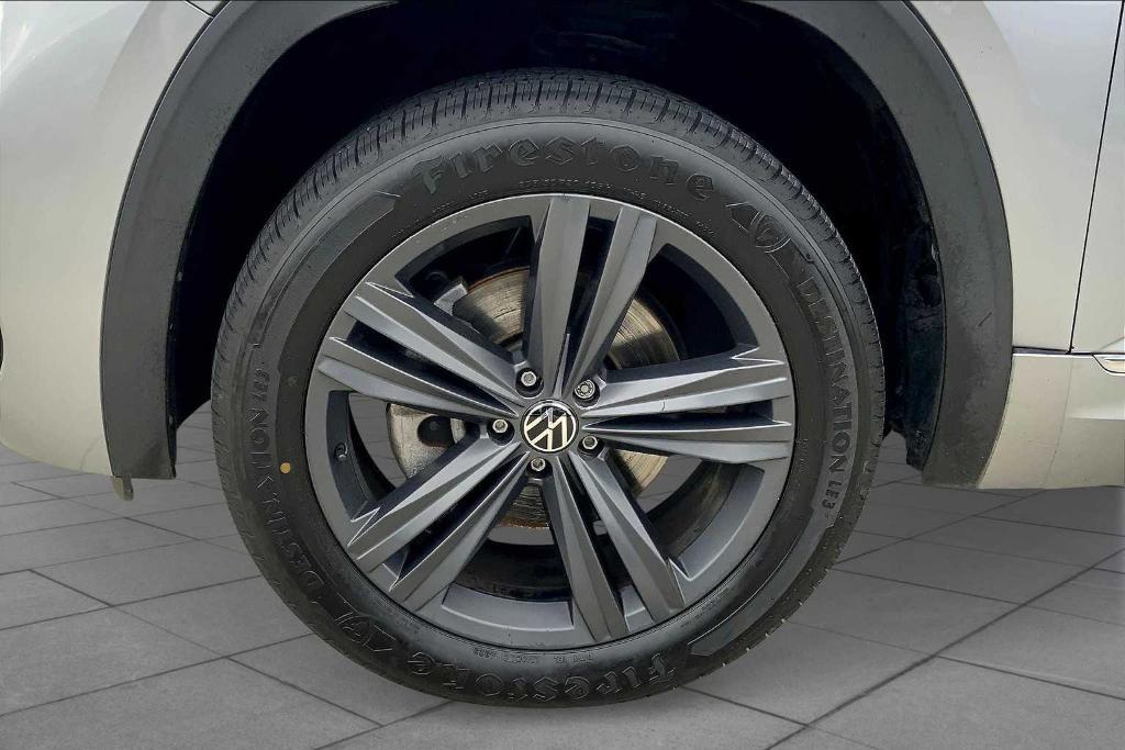 used 2021 Volkswagen Atlas car, priced at $20,900