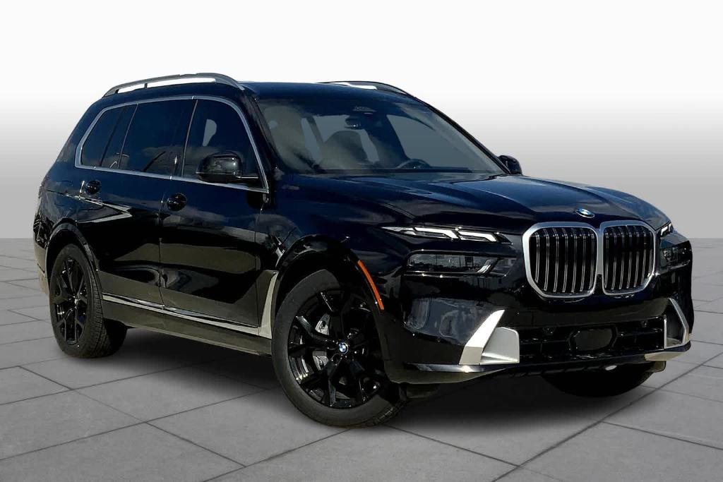 new 2025 BMW X7 car, priced at $92,970