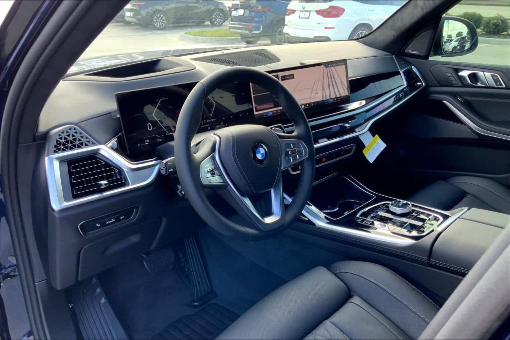 new 2025 BMW X7 car, priced at $97,520