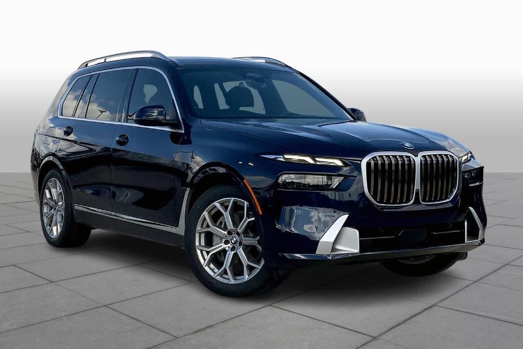 new 2025 BMW X7 car, priced at $97,520