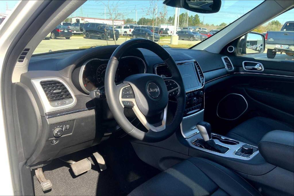 used 2020 Jeep Grand Cherokee car, priced at $30,900