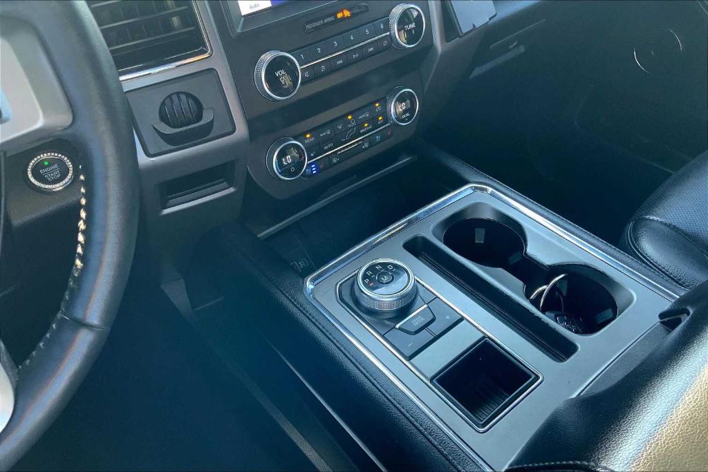 used 2021 Ford Expedition car, priced at $32,900