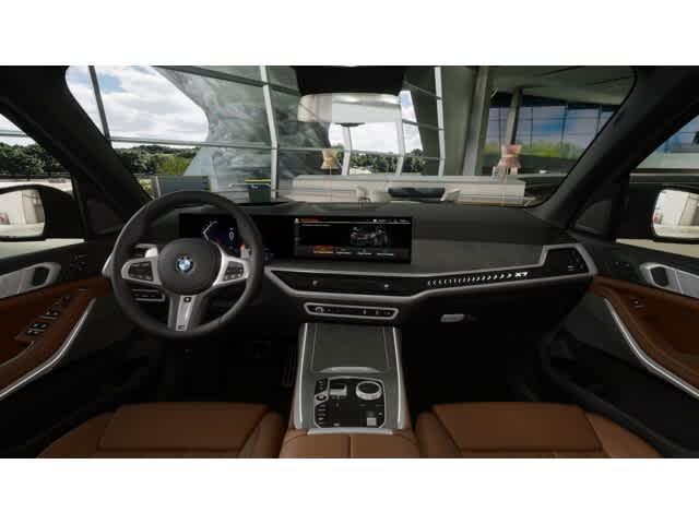 new 2026 BMW X7 car, priced at $102,015