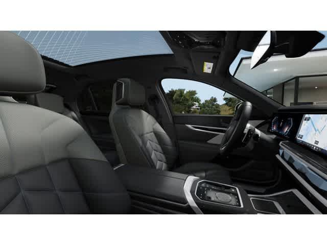 new 2025 BMW 760 car, priced at $132,855