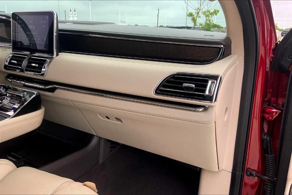 used 2018 Lincoln Navigator car, priced at $24,999