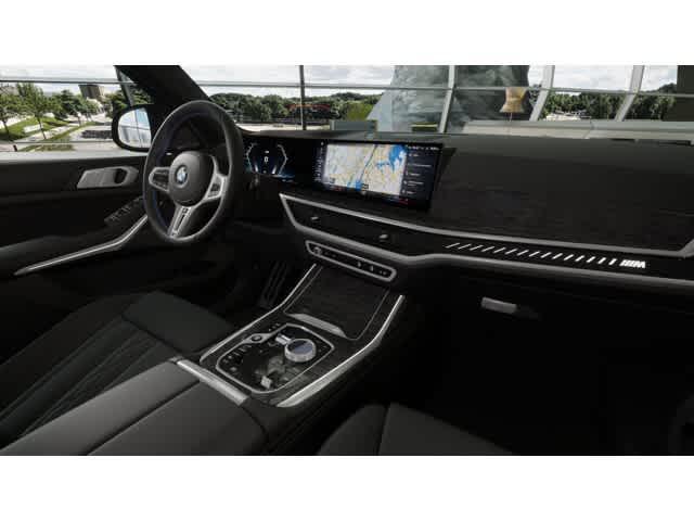 new 2026 BMW X7 car, priced at $120,225