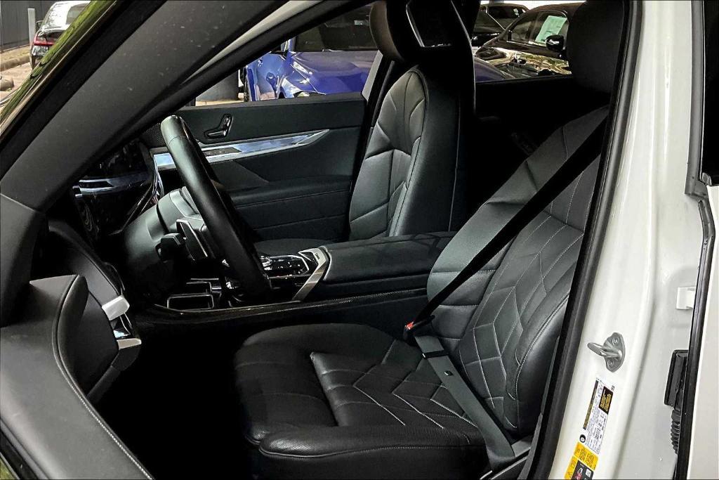 used 2023 BMW i7 car, priced at $69,900