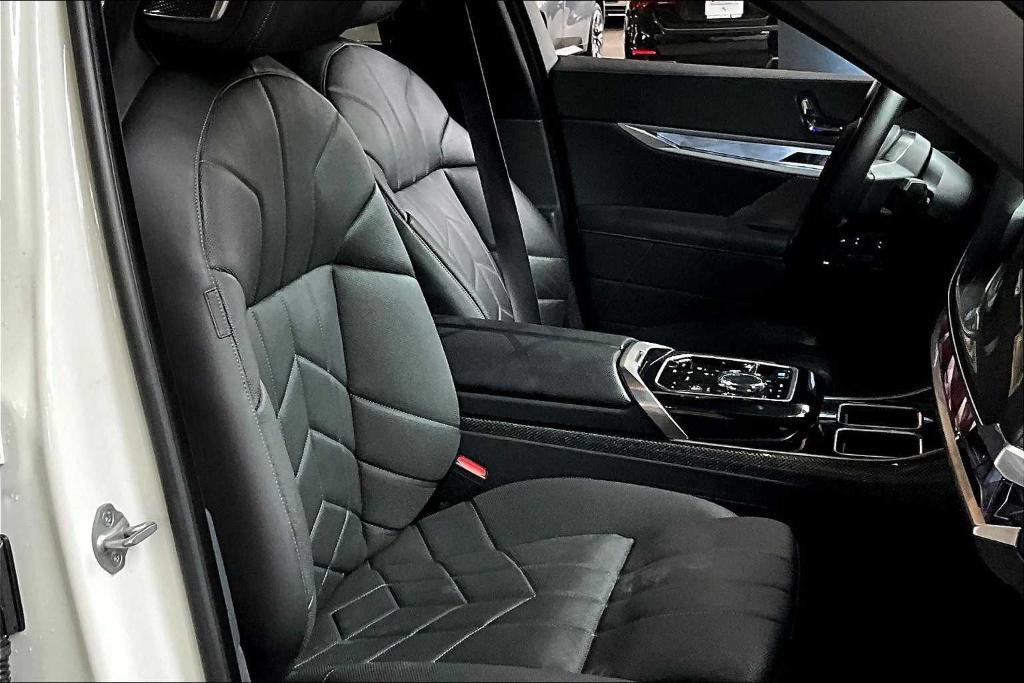 used 2023 BMW i7 car, priced at $69,900