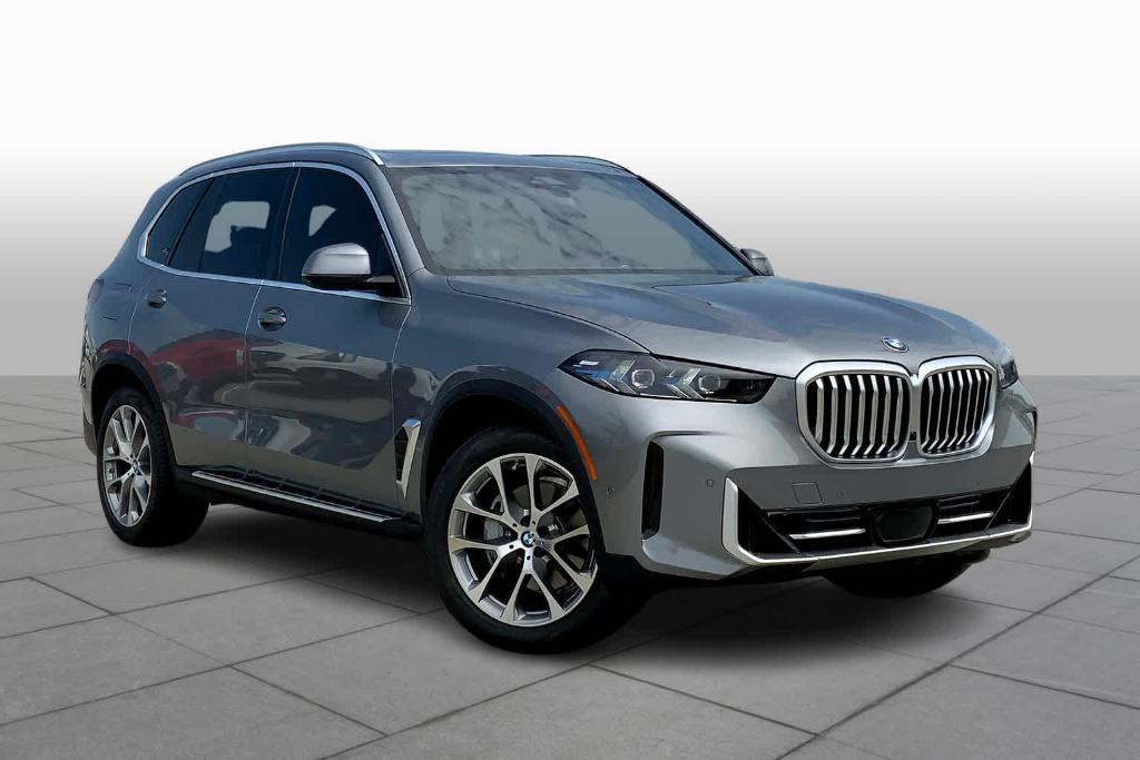 new 2025 BMW X5 car, priced at $72,725