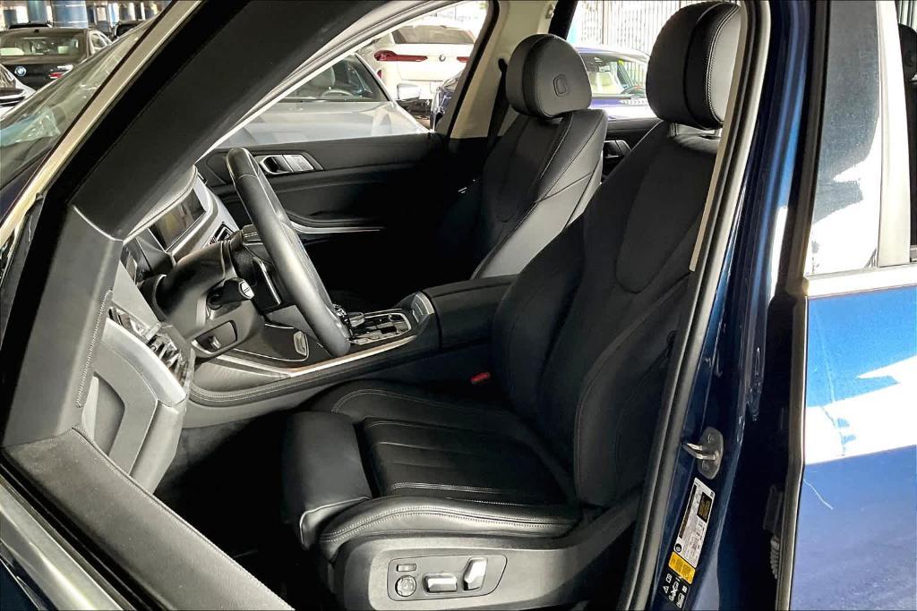 used 2022 BMW X7 car, priced at $50,727