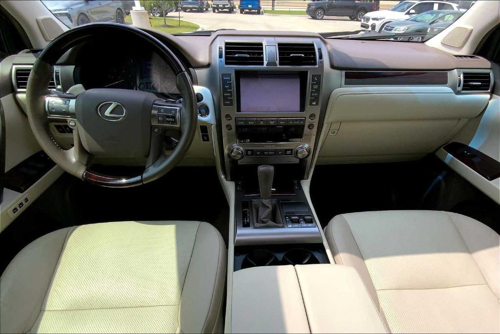 used 2017 Lexus GX 460 car, priced at $28,899