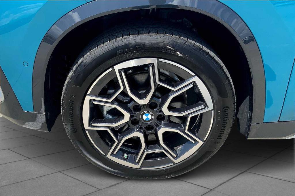 new 2025 BMW X1 car, priced at $41,999