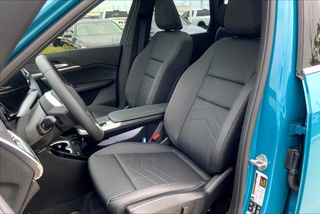 new 2025 BMW X1 car, priced at $41,999