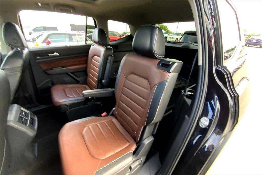 used 2022 Volkswagen Atlas car, priced at $29,999