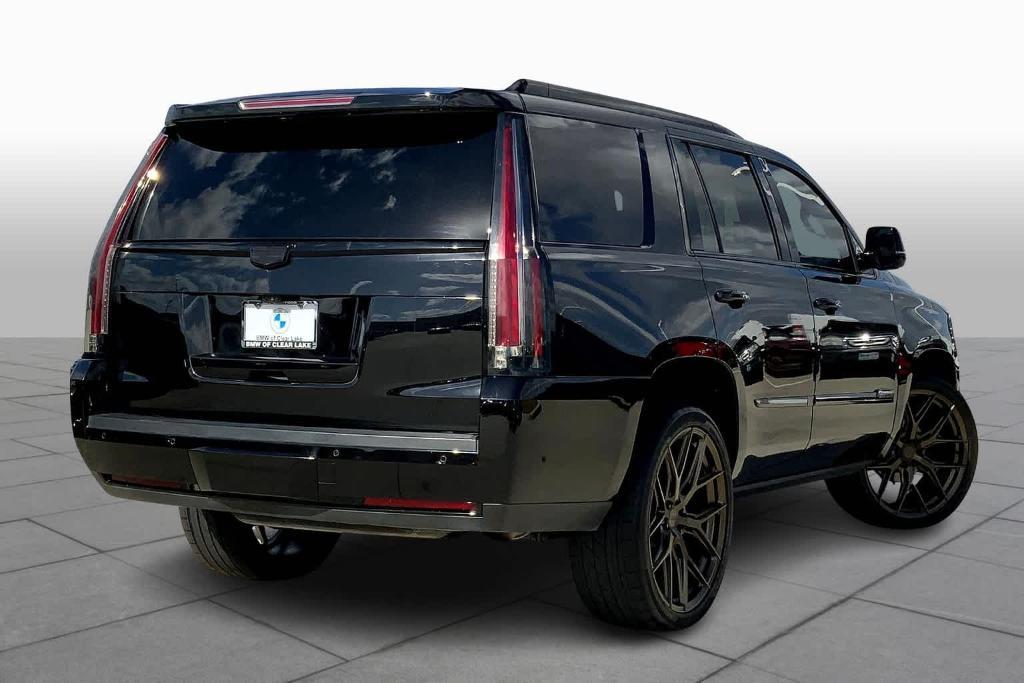 used 2020 Cadillac Escalade car, priced at $44,900