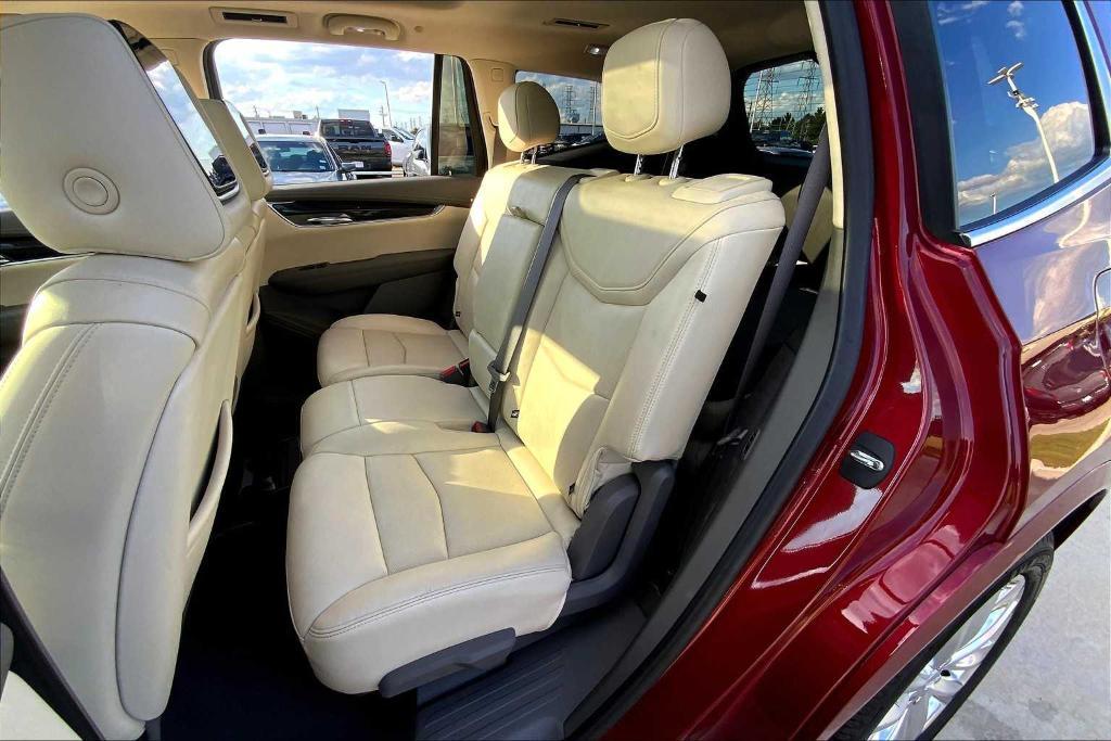 used 2020 Cadillac XT6 car, priced at $25,999