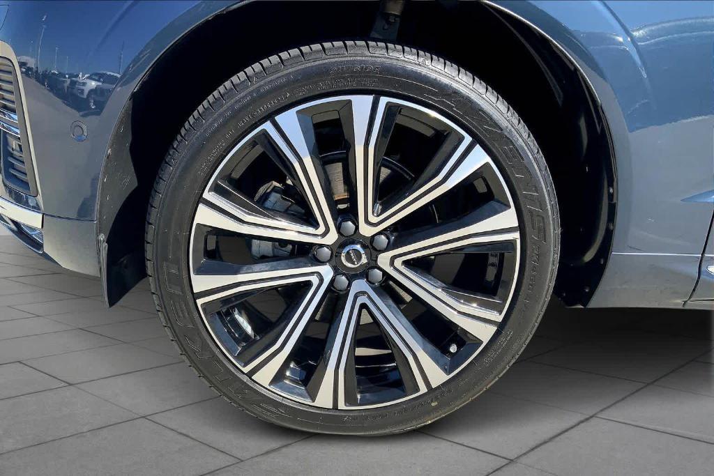 used 2023 Volvo XC60 car, priced at $33,900