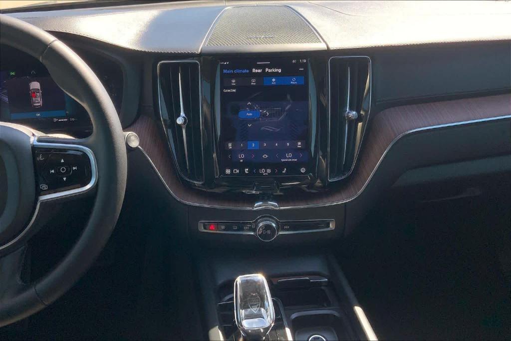 used 2023 Volvo XC60 car, priced at $33,900