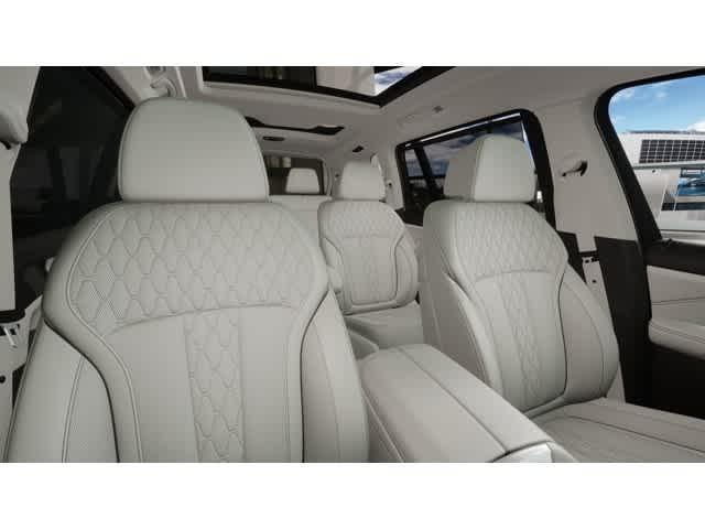 new 2026 BMW X7 car, priced at $96,415