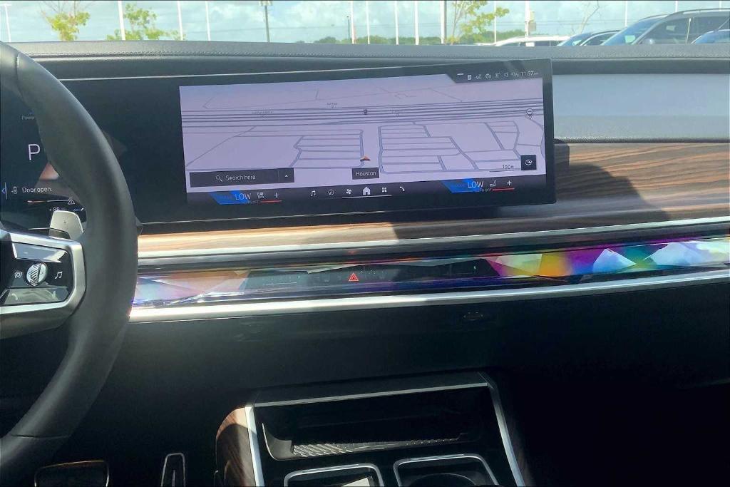 used 2023 BMW 760 car, priced at $77,900