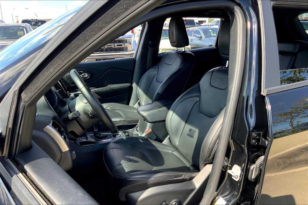 used 2020 Jeep Cherokee car, priced at $15,800