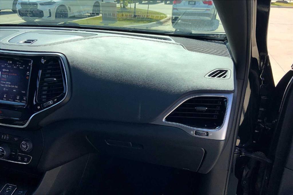 used 2020 Jeep Cherokee car, priced at $15,800