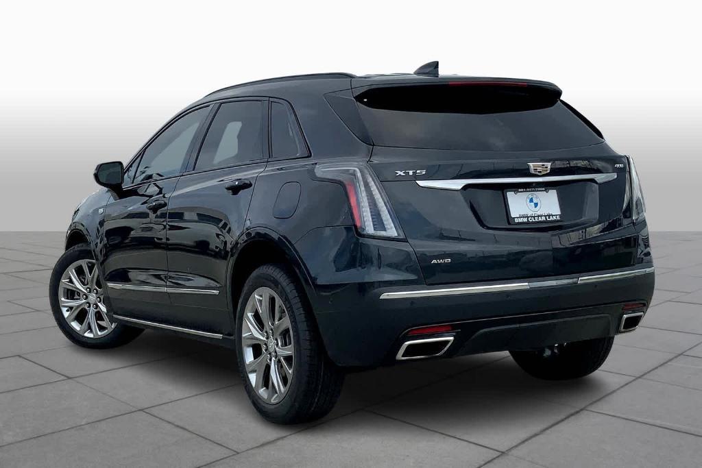 used 2021 Cadillac XT5 car, priced at $32,988