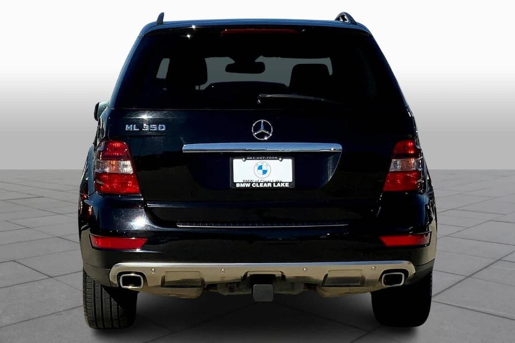 used 2011 Mercedes-Benz M-Class car, priced at $10,900