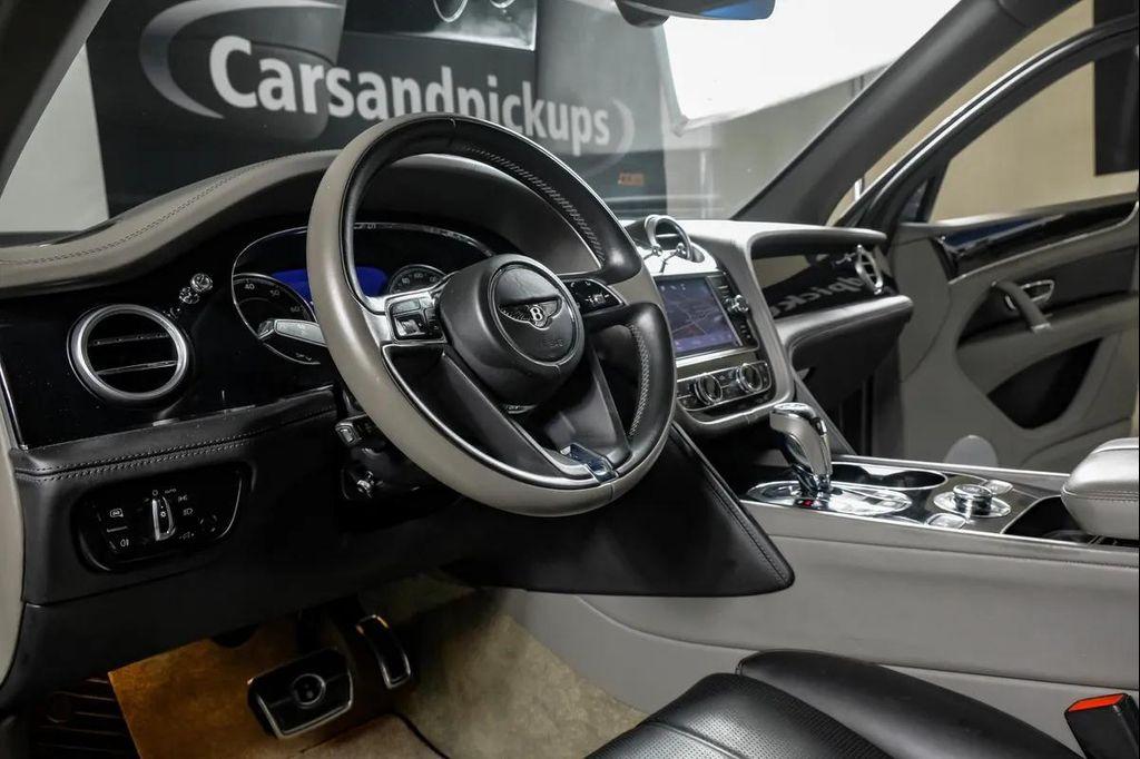 used 2018 Bentley Bentayga car, priced at $76,995