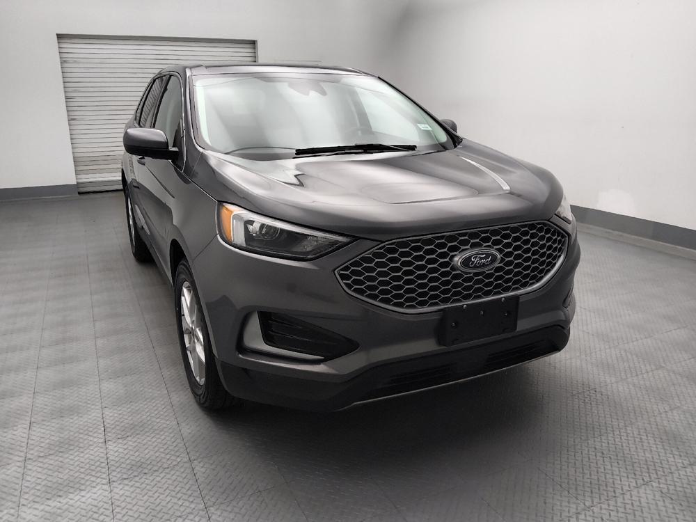 used 2024 Ford Edge car, priced at $27,695