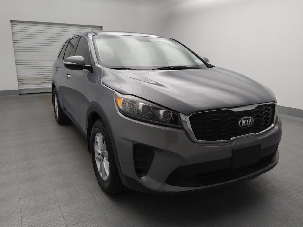 used 2020 Kia Sorento car, priced at $21,095