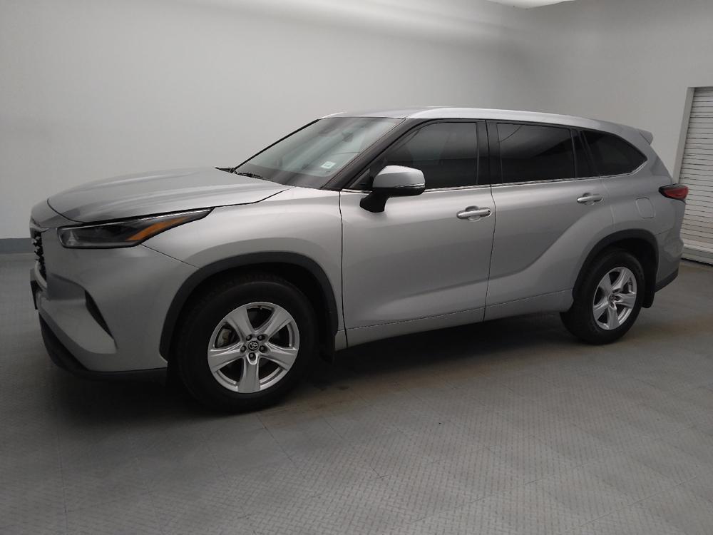 used 2021 Toyota Highlander car, priced at $26,295