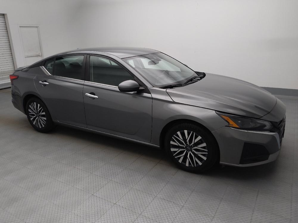 used 2023 Nissan Altima car, priced at $22,895