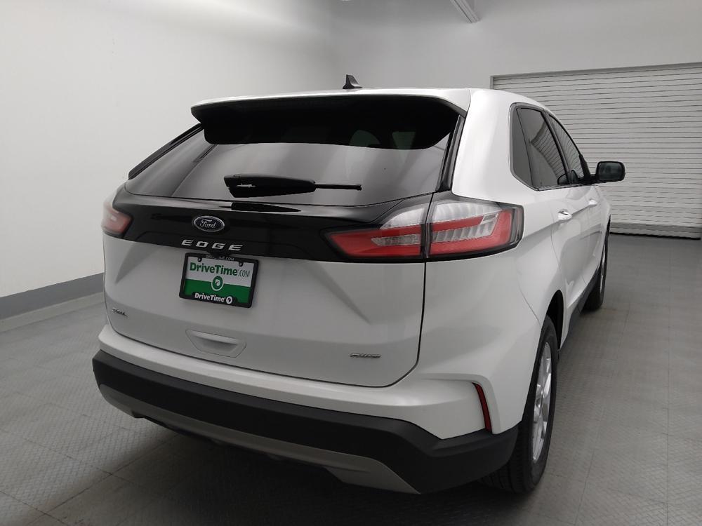 used 2024 Ford Edge car, priced at $25,295