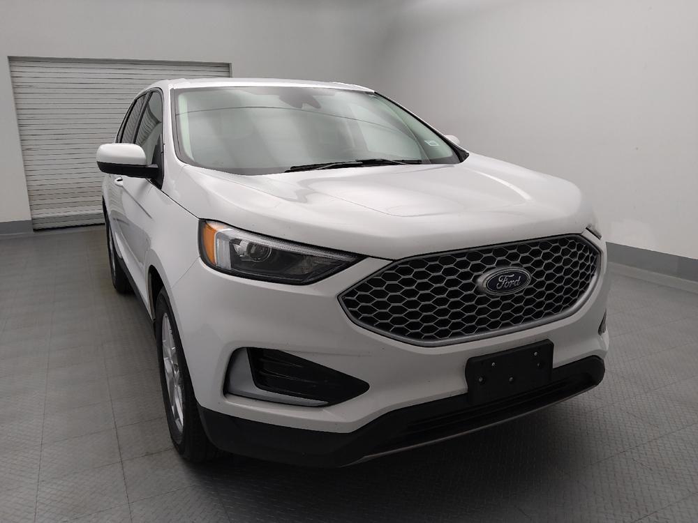 used 2024 Ford Edge car, priced at $25,295